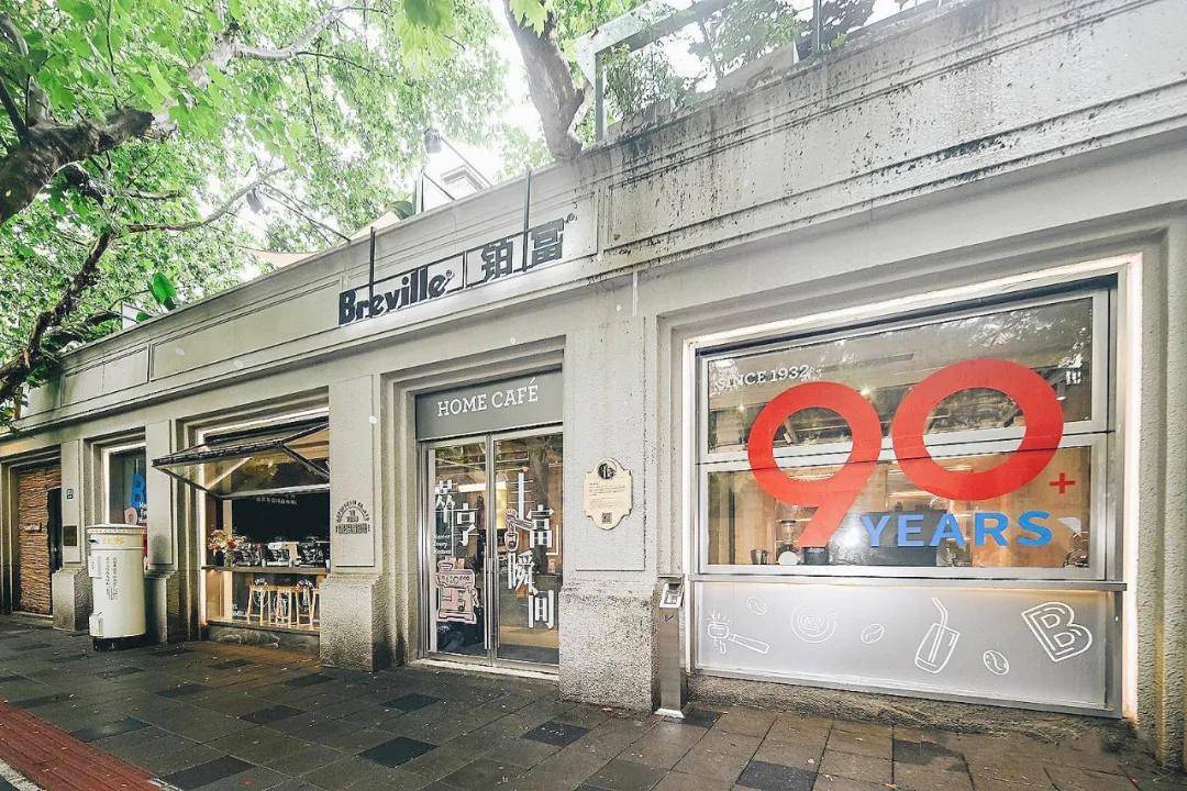 位中国市场5000元爆款“击穿中产”CQ9电子平台网站全球千亿产业头部卡(图4)